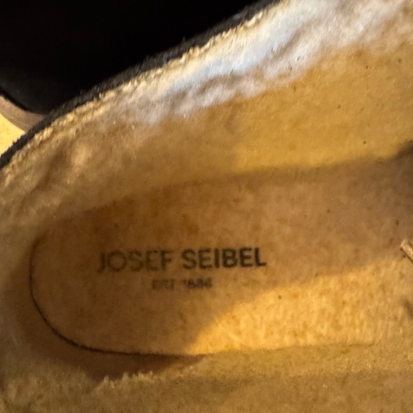 Josef Seibel Women’s Black Maren 02 Ankle Boots Urban Style - Picture 4 of 6